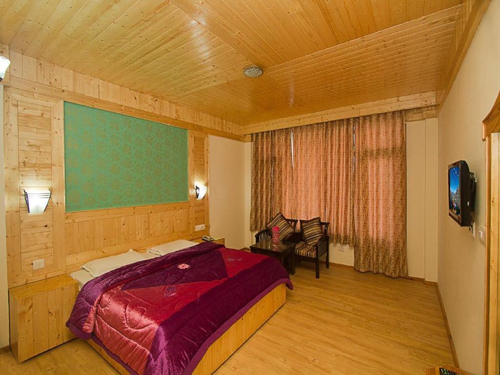 Hotel The Grand Welcome Manāli Pokoj fotografie